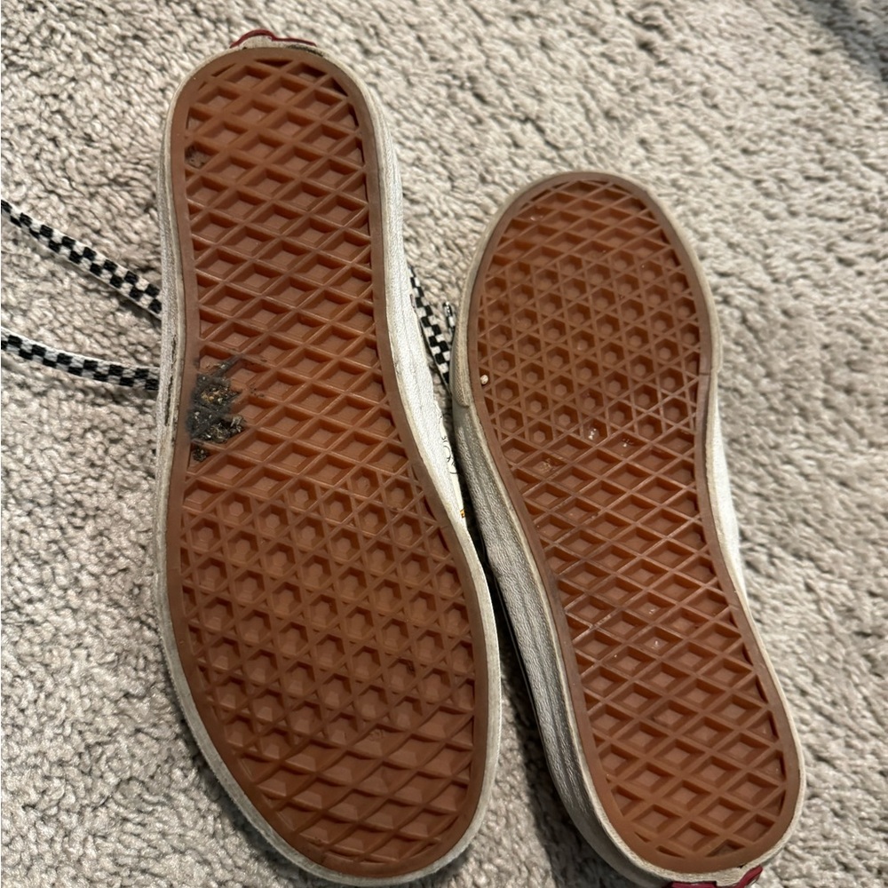 Vans Harry Potter Cream and Black Sneakers - Picture 4 of 4